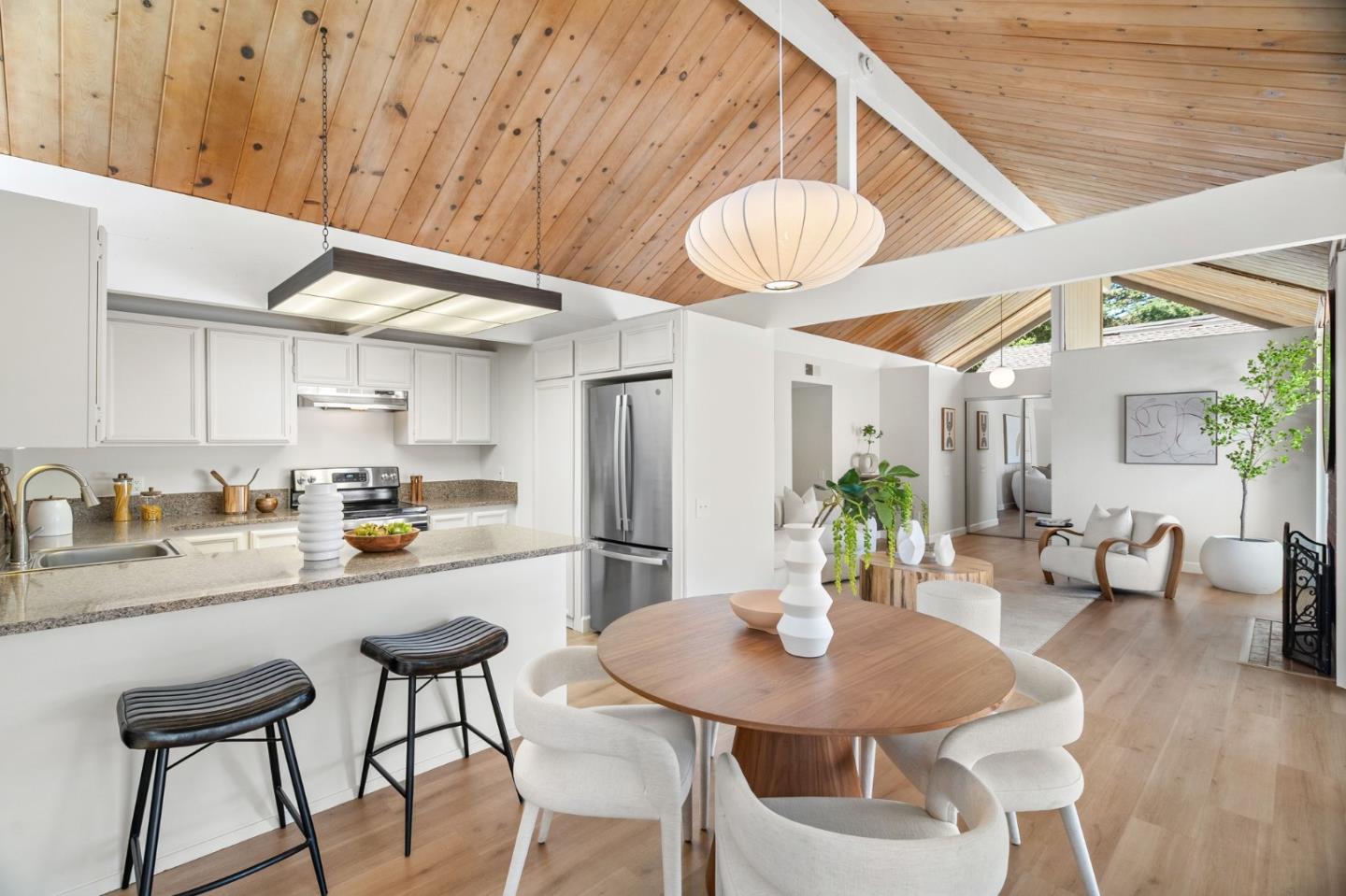 Detail Gallery Image 7 of 45 For 855 Brookline Dr #H,  Sunnyvale,  CA 94087 - 3 Beds | 2 Baths