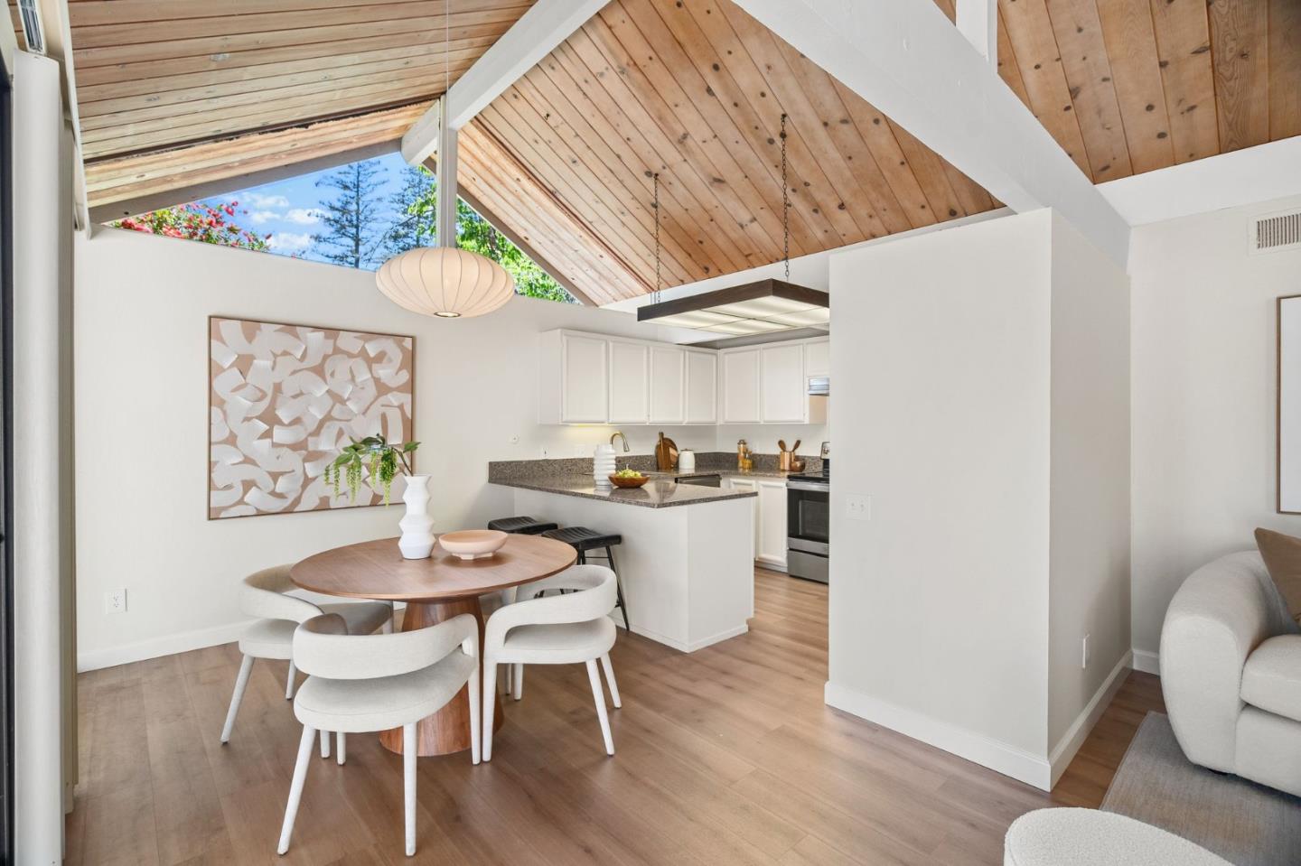 Detail Gallery Image 8 of 45 For 855 Brookline Dr #H,  Sunnyvale,  CA 94087 - 3 Beds | 2 Baths