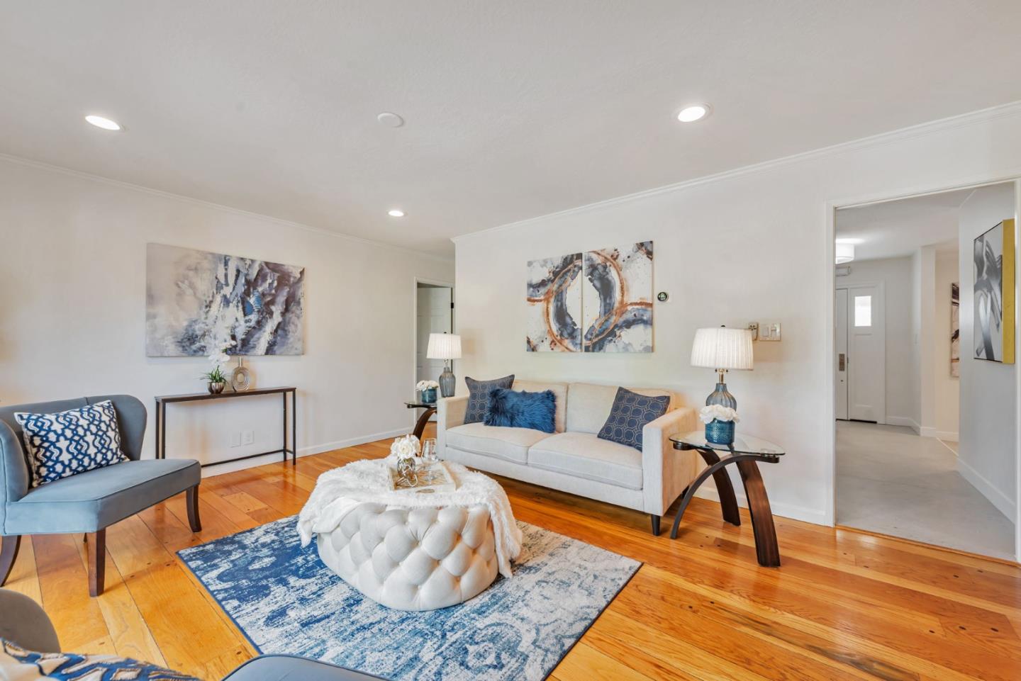 Detail Gallery Image 10 of 63 For 2658 Hill Park Dr, San Jose,  CA 95124 - 5 Beds | 2/1 Baths