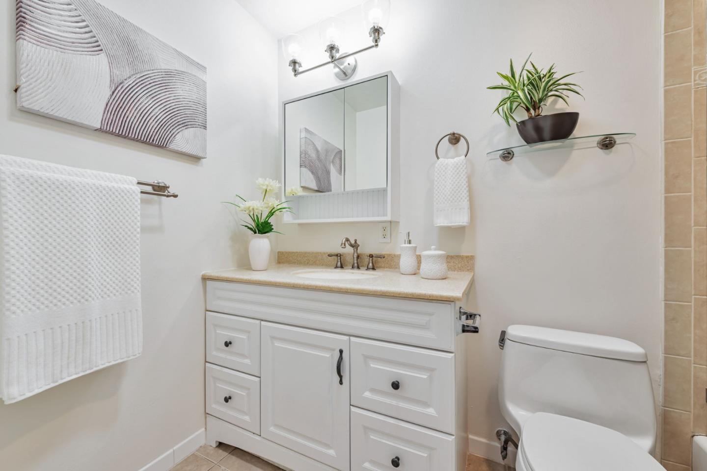 Detail Gallery Image 35 of 63 For 2658 Hill Park Dr, San Jose,  CA 95124 - 5 Beds | 2/1 Baths