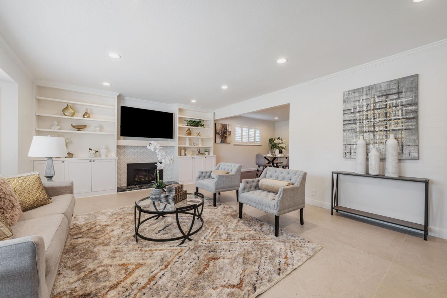 Detail Gallery Image 4 of 63 For 2658 Hill Park Dr, San Jose,  CA 95124 - 5 Beds | 2/1 Baths