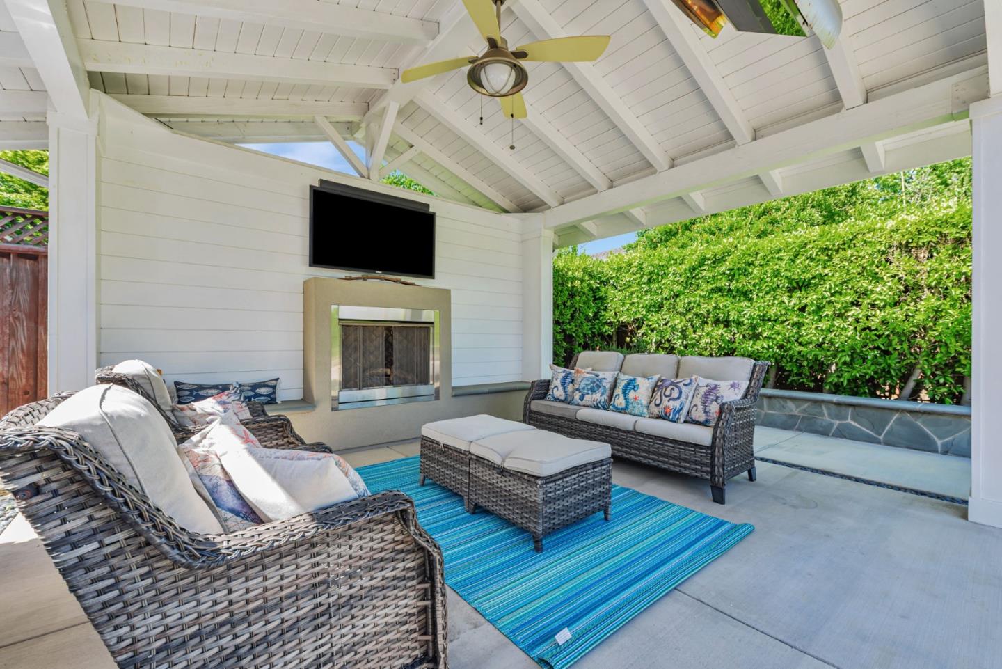 Detail Gallery Image 48 of 63 For 2658 Hill Park Dr, San Jose,  CA 95124 - 5 Beds | 2/1 Baths