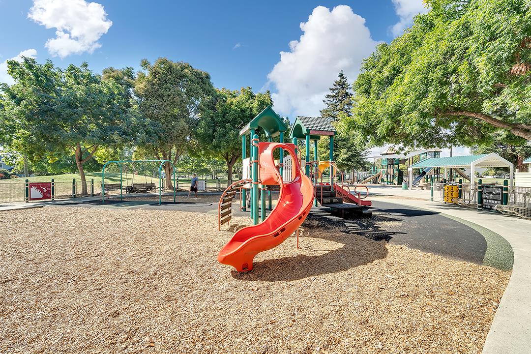 Detail Gallery Image 61 of 63 For 2658 Hill Park Dr, San Jose,  CA 95124 - 5 Beds | 2/1 Baths