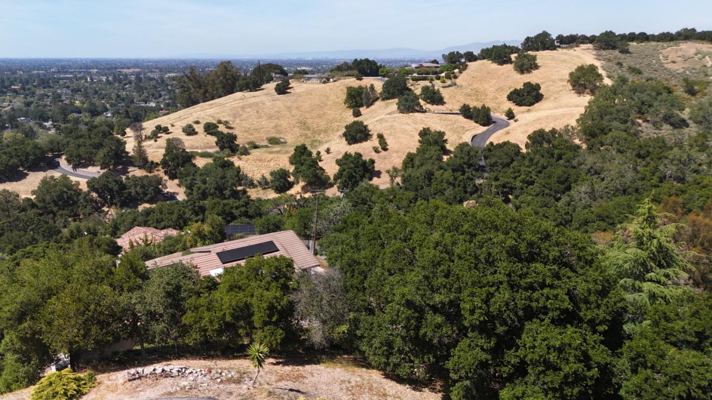 Detail Gallery Image 16 of 17 For 125 Drysdale Dr, Los Gatos,  CA 95032 - 6 Beds | 4 Baths
