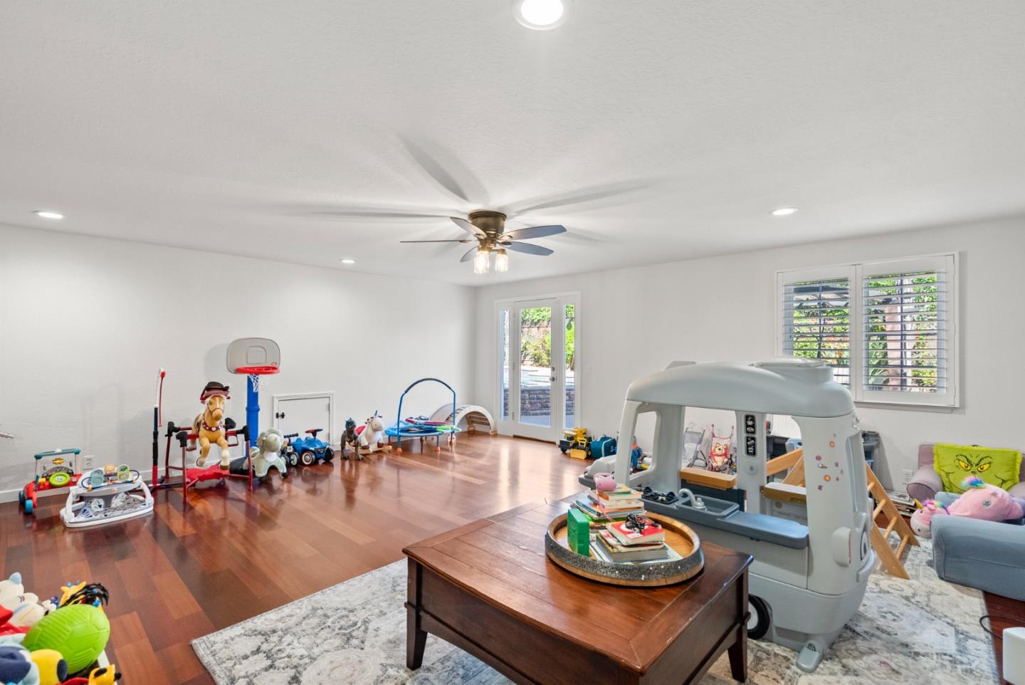 Detail Gallery Image 17 of 40 For 1549 Puerto Vallarta Dr, San Jose,  CA 95120 - 4 Beds | 2/1 Baths