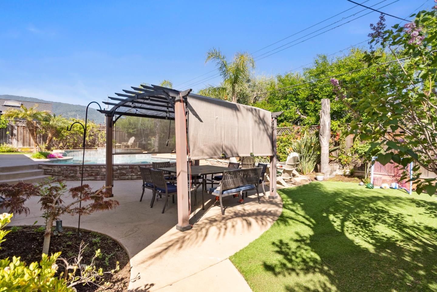 Detail Gallery Image 40 of 40 For 1549 Puerto Vallarta Dr, San Jose,  CA 95120 - 4 Beds | 2/1 Baths