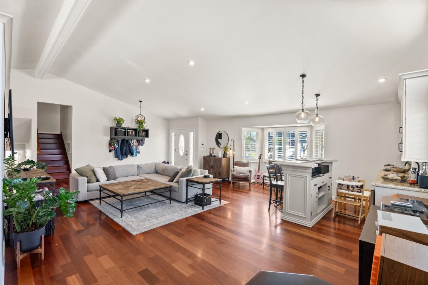 Detail Gallery Image 9 of 40 For 1549 Puerto Vallarta Dr, San Jose,  CA 95120 - 4 Beds | 2/1 Baths