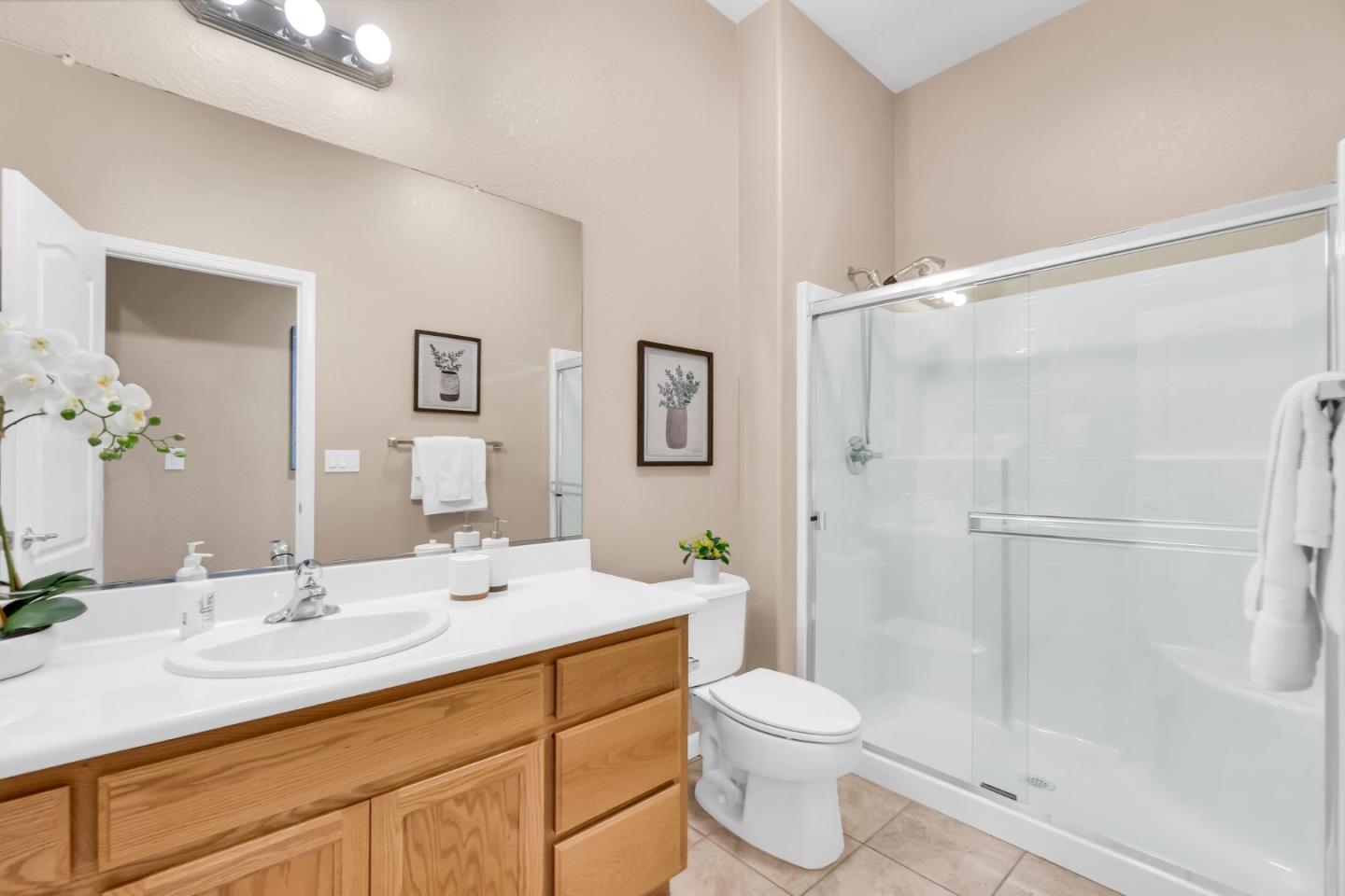 Detail Gallery Image 38 of 73 For 2039 Monique St, Tracy,  CA 95304 - 4 Beds | 3 Baths
