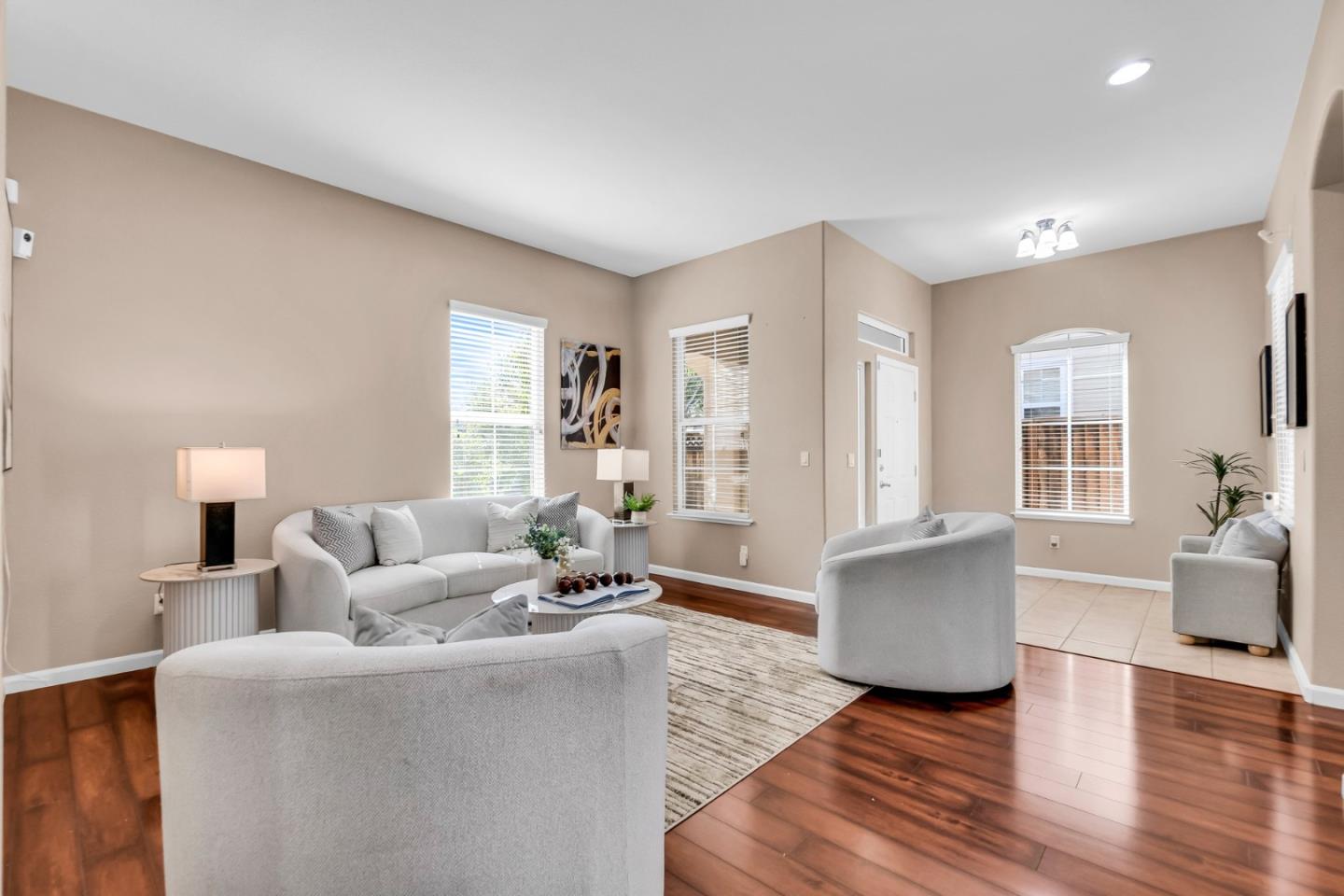 Detail Gallery Image 6 of 73 For 2039 Monique St, Tracy,  CA 95304 - 4 Beds | 3 Baths