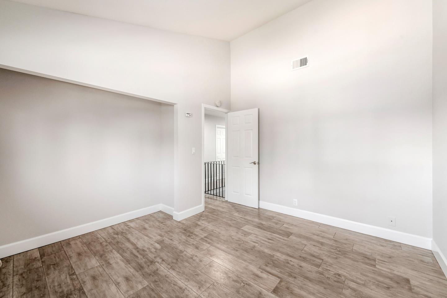 Detail Gallery Image 16 of 35 For 2564 Downing Ave, Campbell,  CA 95128 - 3 Beds | 2/1 Baths