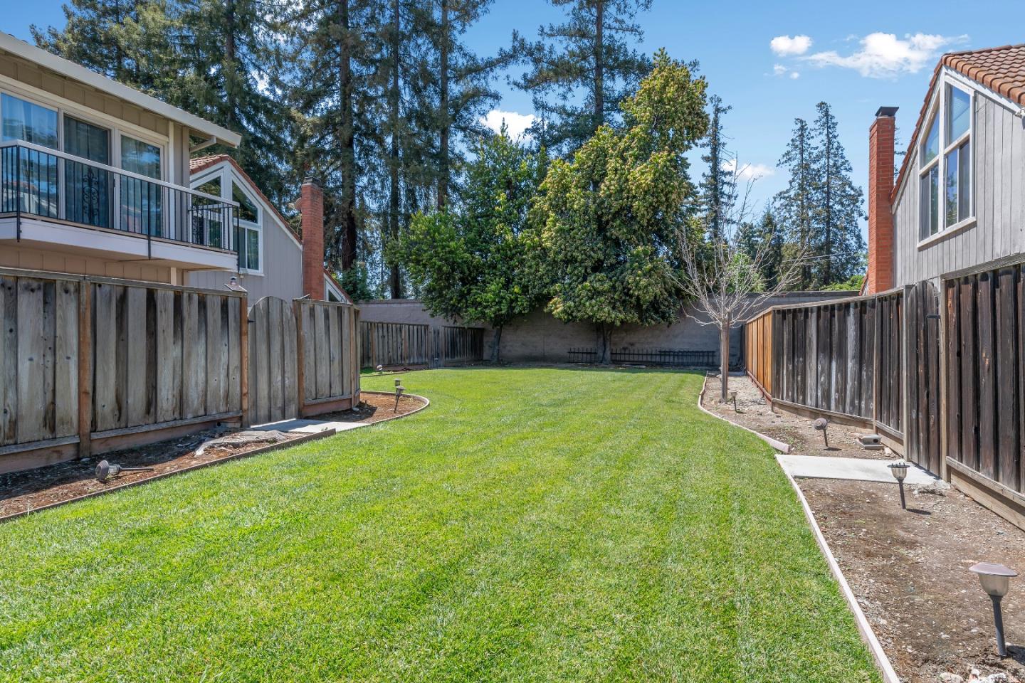 Detail Gallery Image 26 of 35 For 2564 Downing Ave, Campbell,  CA 95128 - 3 Beds | 2/1 Baths