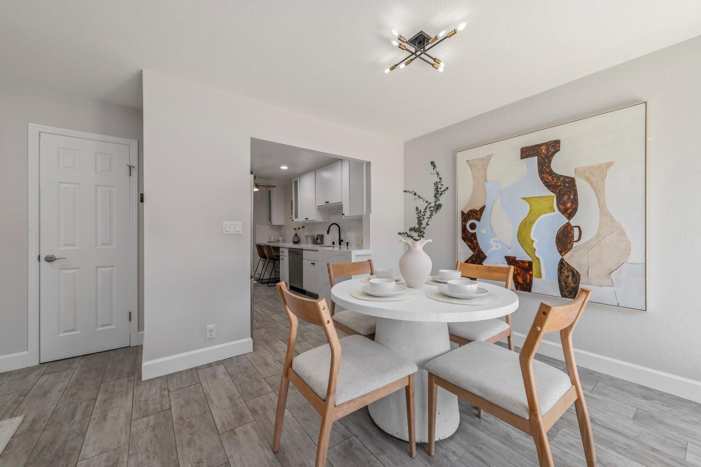 Detail Gallery Image 6 of 35 For 2564 Downing Ave, Campbell,  CA 95128 - 3 Beds | 2/1 Baths