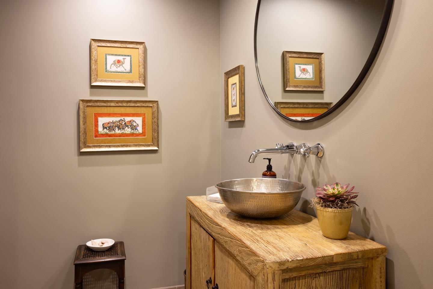 Detail Gallery Image 15 of 34 For 28061 Heron Ct, Carmel,  CA 93923 - 3 Beds | 3/1 Baths