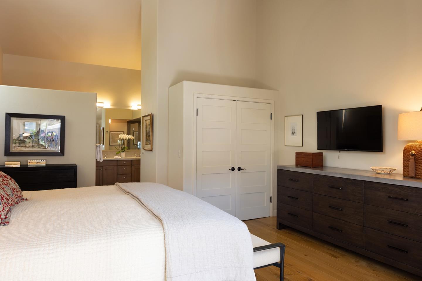 Detail Gallery Image 18 of 34 For 28061 Heron Ct, Carmel,  CA 93923 - 3 Beds | 3/1 Baths