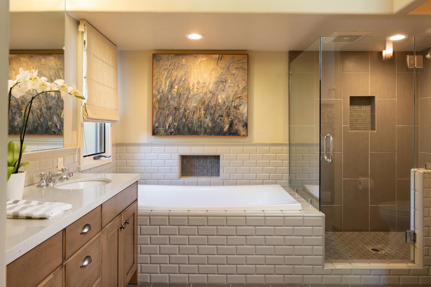 Detail Gallery Image 20 of 34 For 28061 Heron Ct, Carmel,  CA 93923 - 3 Beds | 3/1 Baths