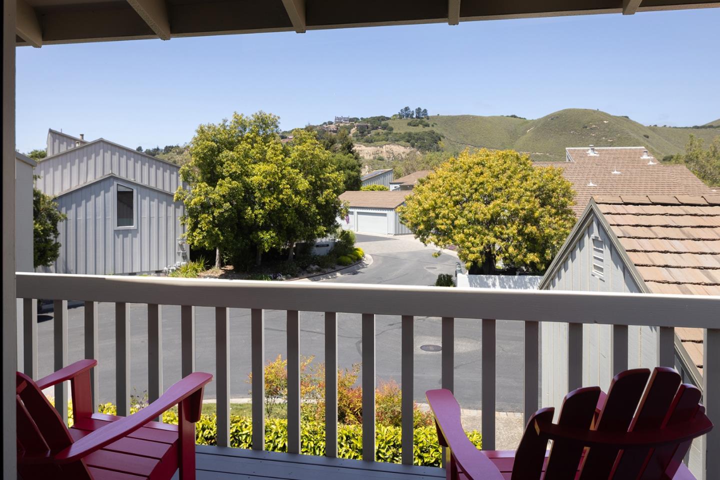 Detail Gallery Image 22 of 34 For 28061 Heron Ct, Carmel,  CA 93923 - 3 Beds | 3/1 Baths