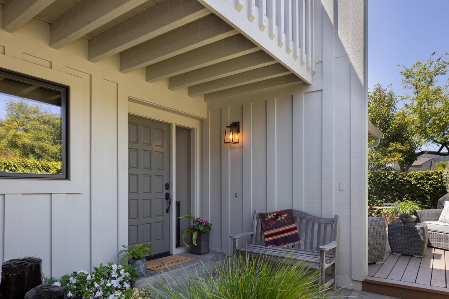 Detail Gallery Image 3 of 34 For 28061 Heron Ct, Carmel,  CA 93923 - 3 Beds | 3/1 Baths