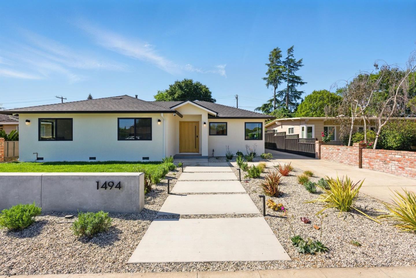 Detail Gallery Image 2 of 60 For 1494 Cherry Valley Dr, San Jose,  CA 95125 - 4 Beds | 3/1 Baths
