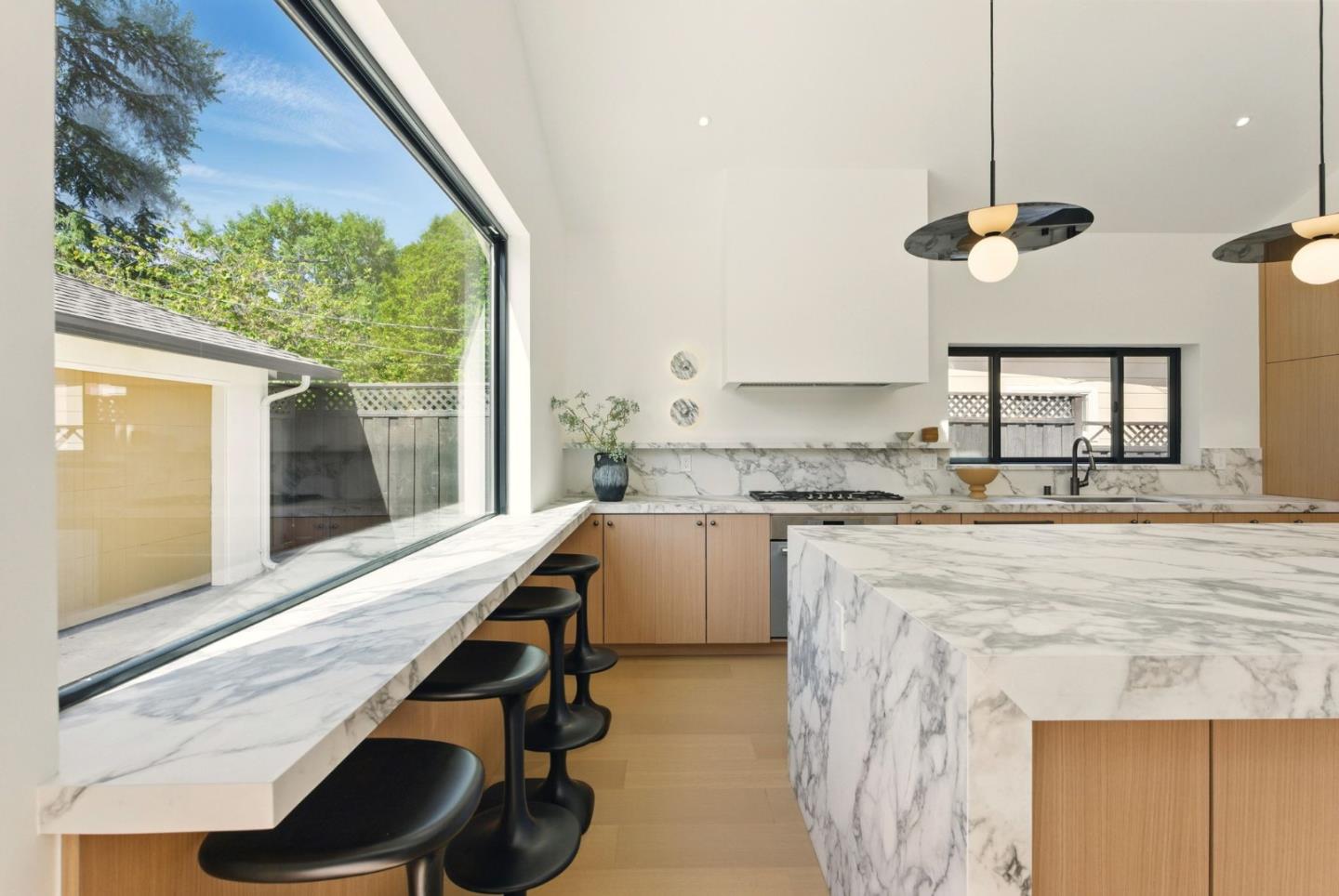 Detail Gallery Image 20 of 60 For 1494 Cherry Valley Dr, San Jose,  CA 95125 - 4 Beds | 3/1 Baths