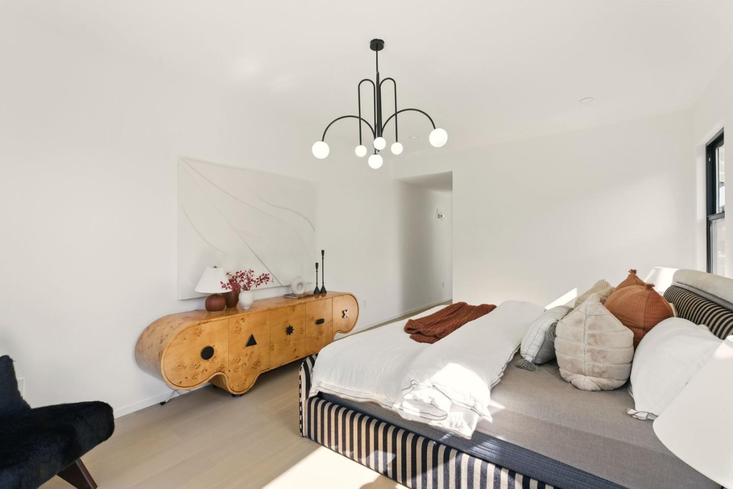 Detail Gallery Image 24 of 60 For 1494 Cherry Valley Dr, San Jose,  CA 95125 - 4 Beds | 3/1 Baths