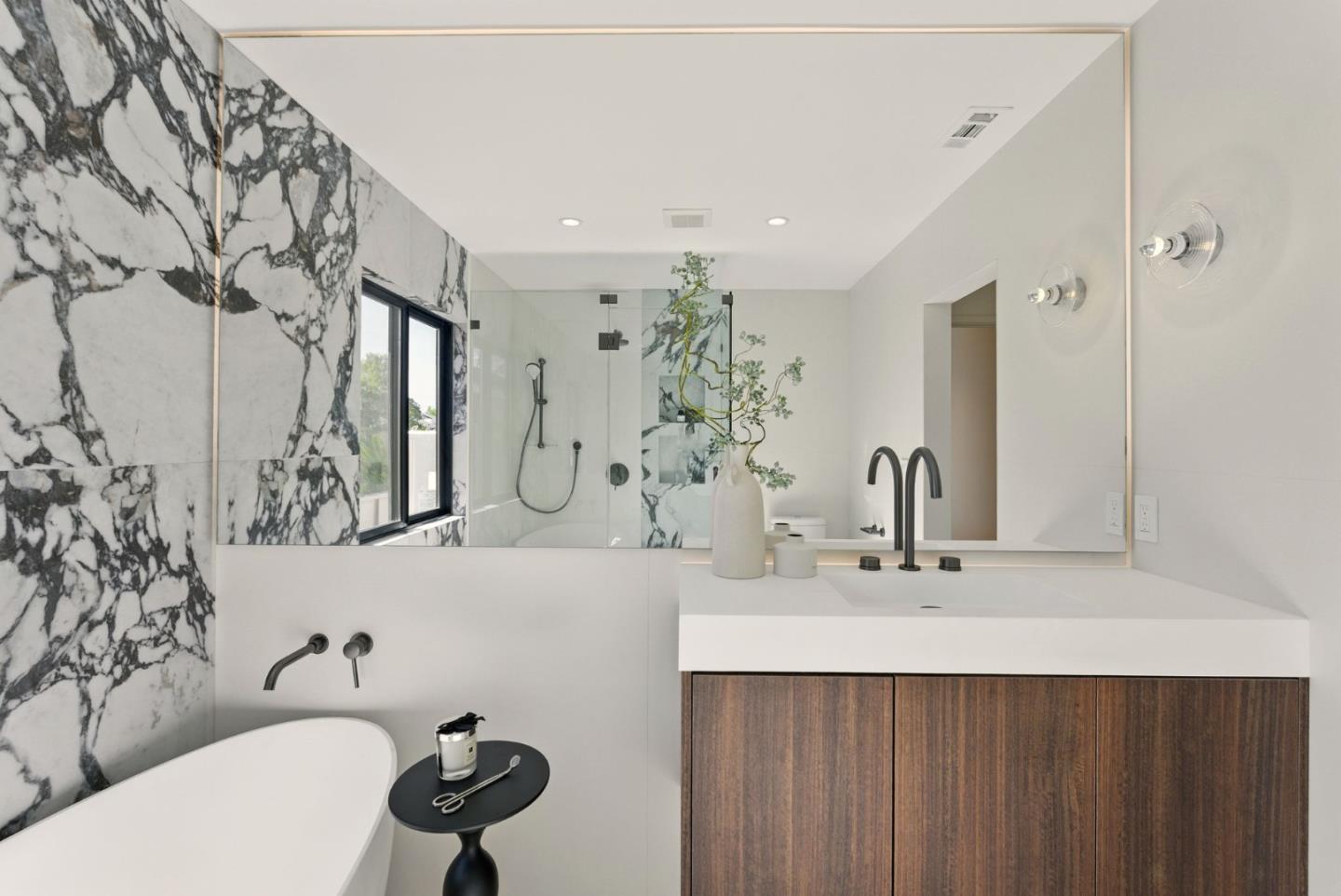 Detail Gallery Image 28 of 60 For 1494 Cherry Valley Dr, San Jose,  CA 95125 - 4 Beds | 3/1 Baths