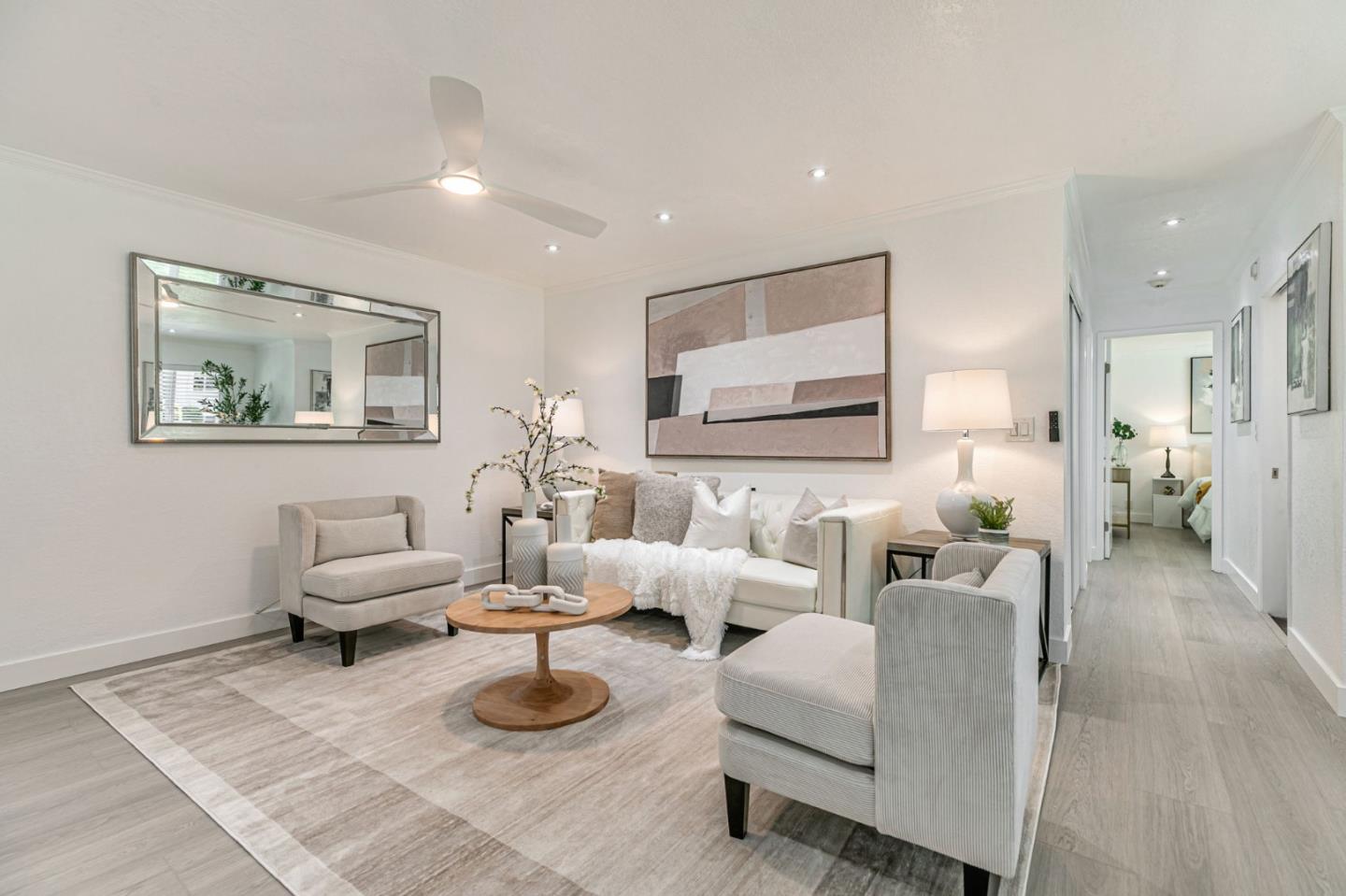 Detail Gallery Image 3 of 19 For 264 N Whisman Rd #11,  Mountain View,  CA 94043 - 2 Beds | 1 Baths