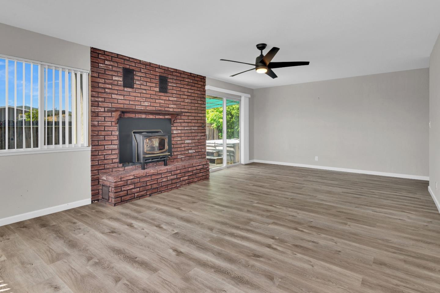 Detail Gallery Image 5 of 29 For 50850 Pine Canyon Rd, King City,  CA 93930 - 3 Beds | 2 Baths