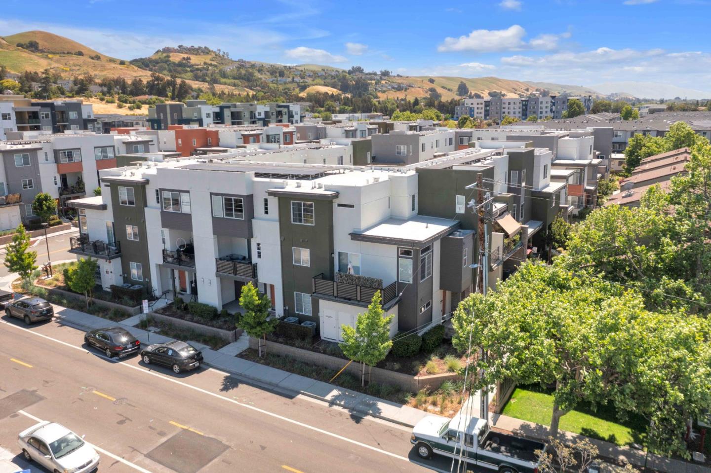 Detail Gallery Image 25 of 32 For 29255 Hub Ct, Hayward,  CA 94544 - 1 Beds | 1/1 Baths