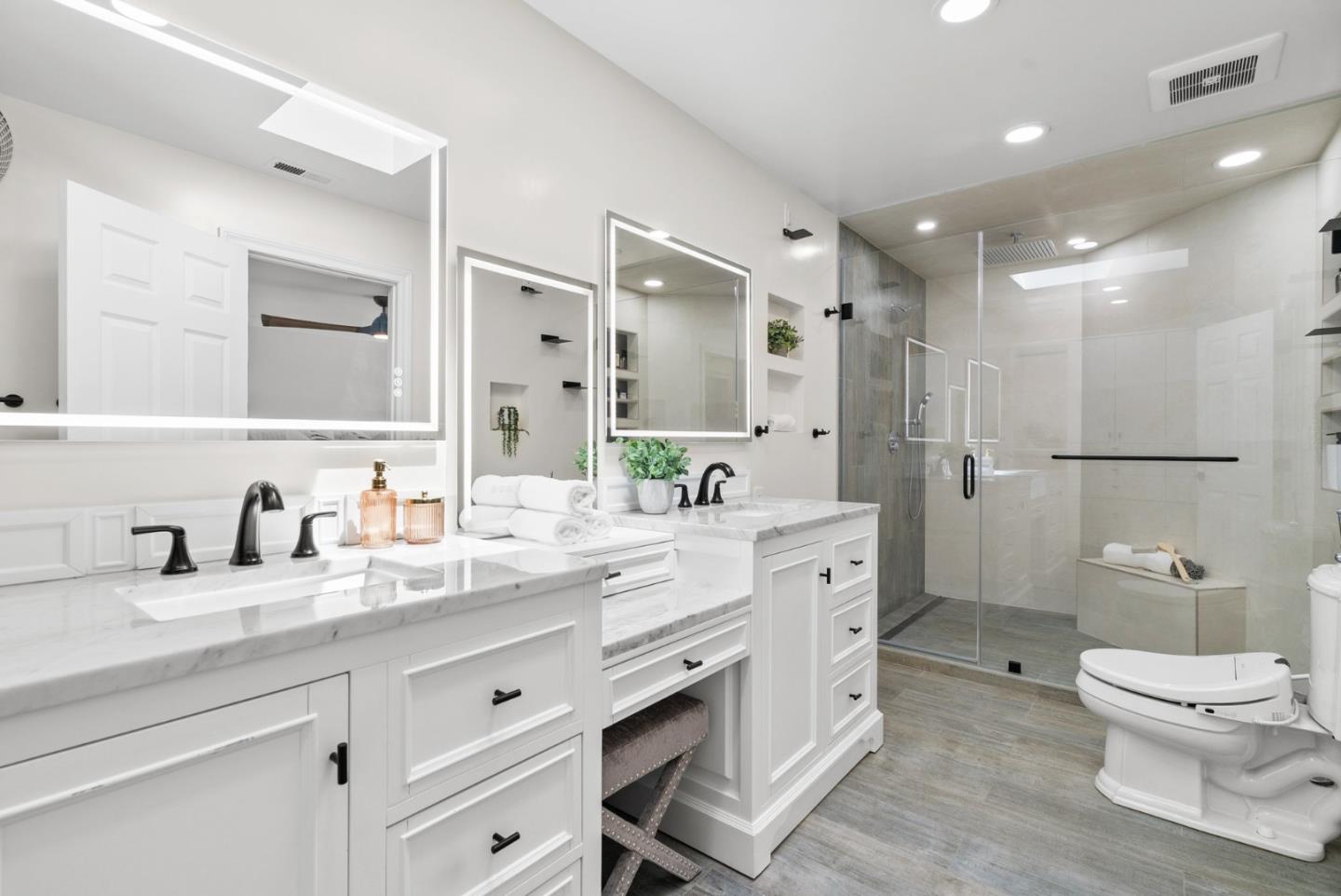 Detail Gallery Image 3 of 67 For 1573 Jacob Ave, San Jose,  CA 95118 - 4 Beds | 3 Baths