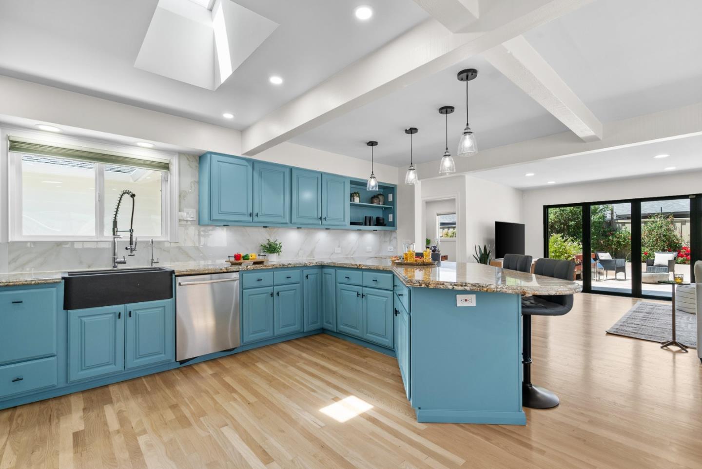 Detail Gallery Image 32 of 67 For 1573 Jacob Ave, San Jose,  CA 95118 - 4 Beds | 3 Baths