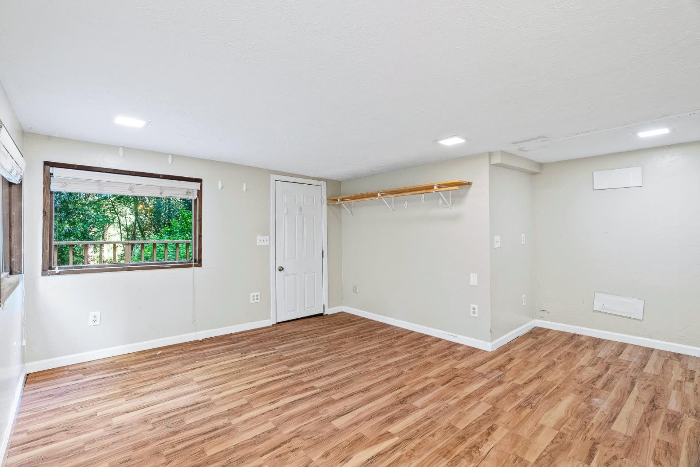 Detail Gallery Image 16 of 33 For 15040 Fern Ave, Boulder Creek,  CA 95006 - 2 Beds | 1 Baths