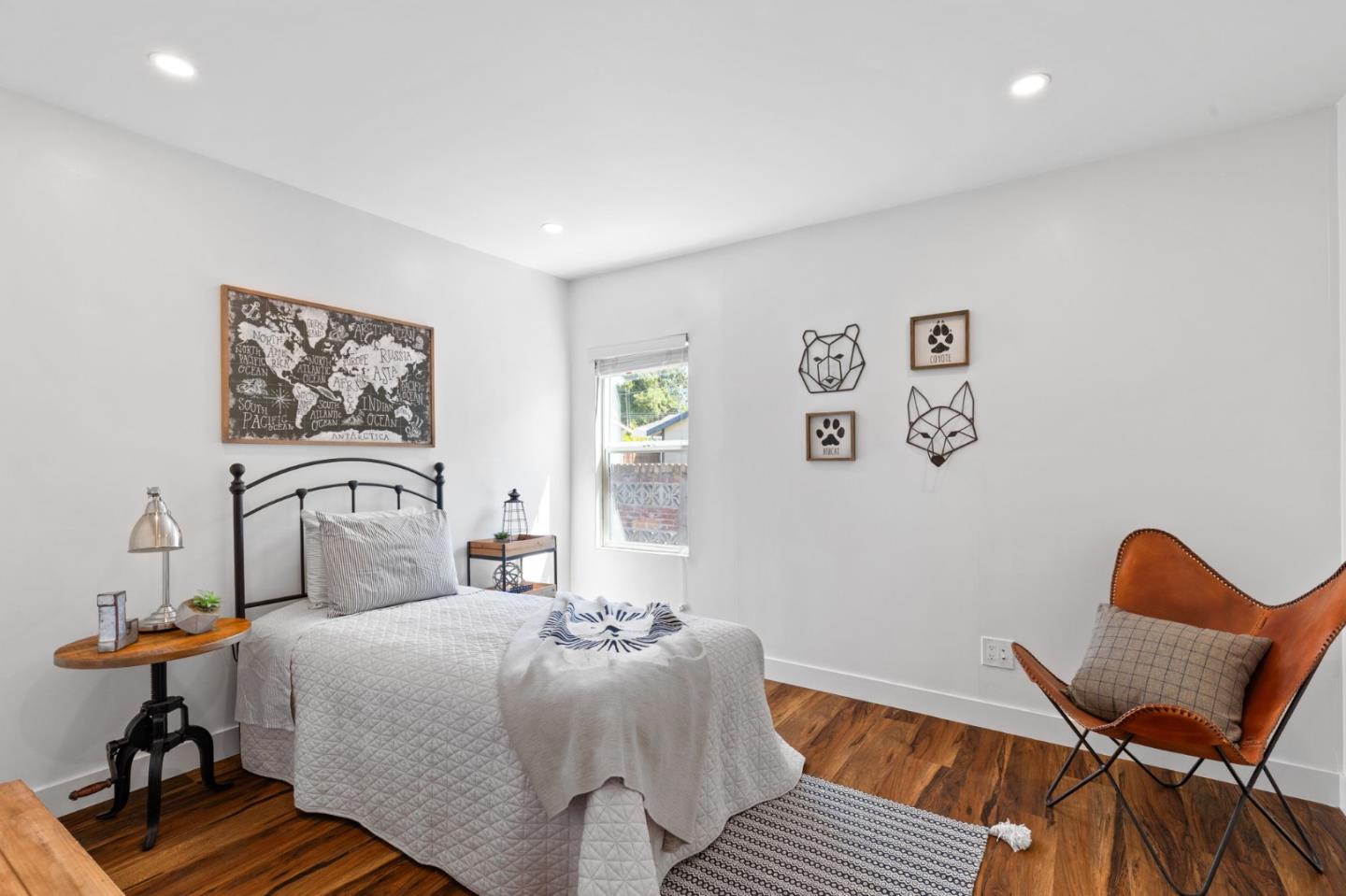 Detail Gallery Image 25 of 28 For 2256 Poplar Ave, East Palo Alto,  CA 94303 - 3 Beds | 2 Baths