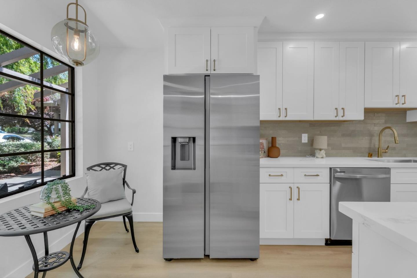 Detail Gallery Image 6 of 39 For 5231 Cribari Ln, San Jose,  CA 95135 - 2 Beds | 2 Baths