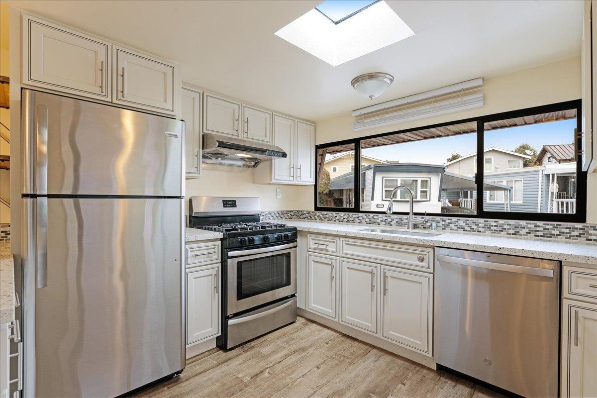 Detail Gallery Image 10 of 22 For 750 47th Ave #56,  Capitola,  CA 95010 - 1 Beds | 1 Baths
