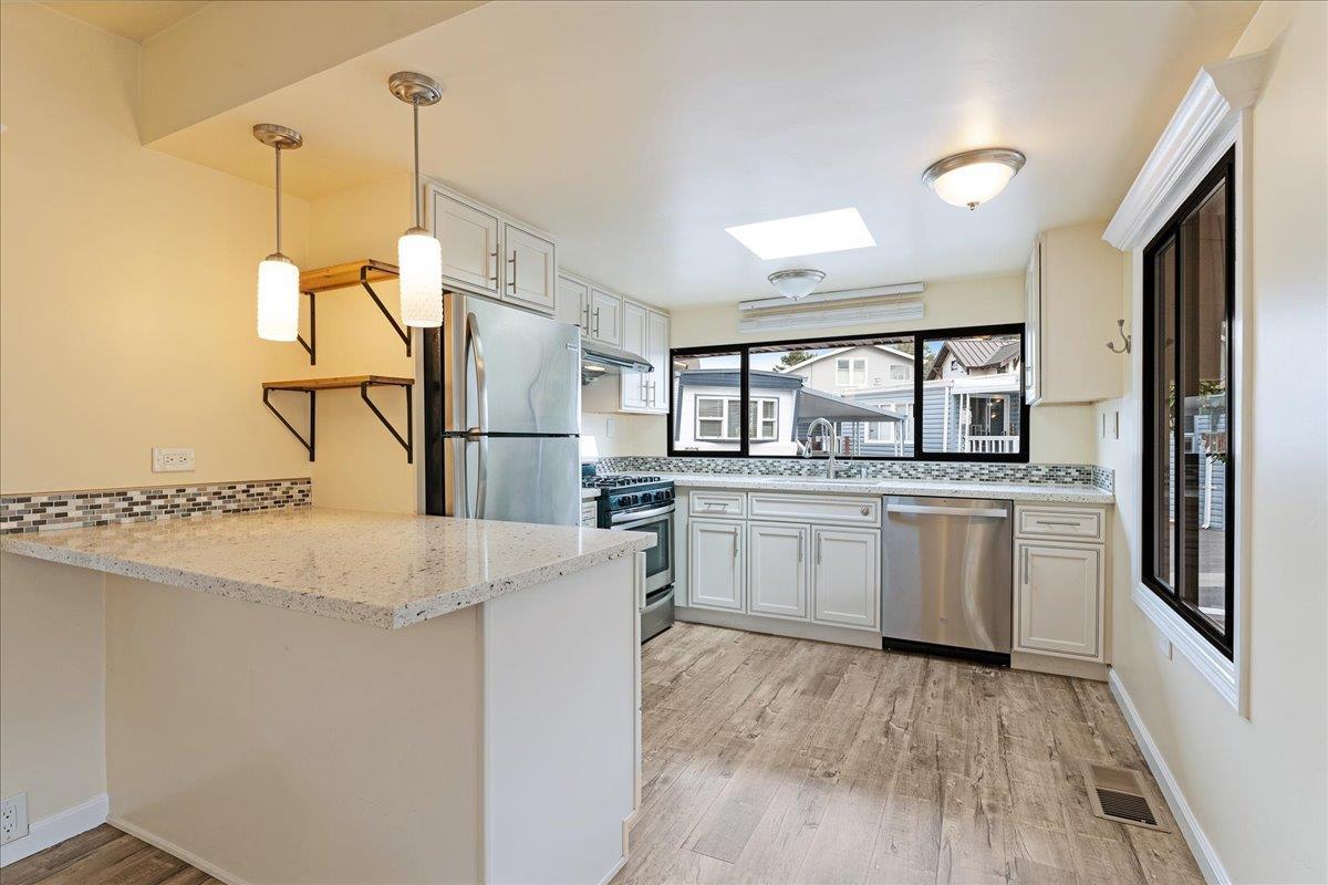 Detail Gallery Image 11 of 22 For 750 47th Ave #56,  Capitola,  CA 95010 - 1 Beds | 1 Baths