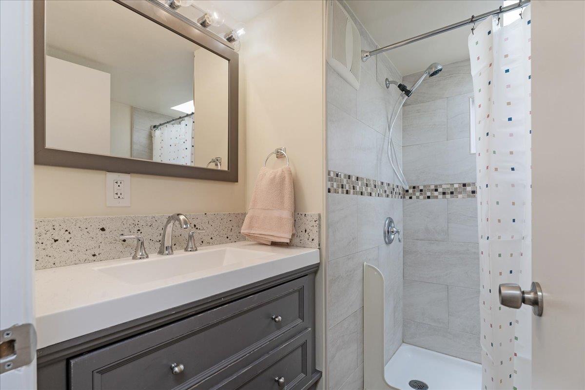 Detail Gallery Image 12 of 22 For 750 47th Ave #56,  Capitola,  CA 95010 - 1 Beds | 1 Baths