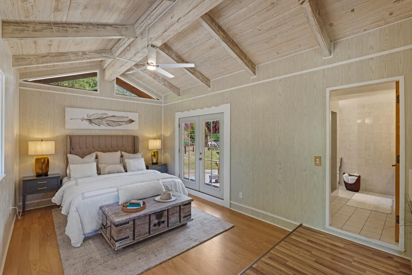 Detail Gallery Image 10 of 29 For 59 La Rancheria, Carmel Valley,  CA 93924 - 4 Beds | 3 Baths