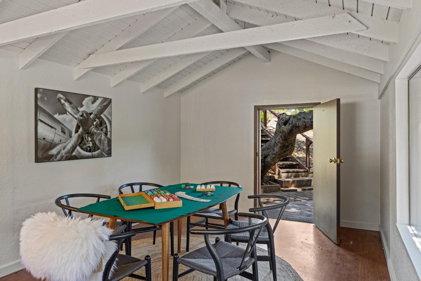 Detail Gallery Image 21 of 29 For 59 La Rancheria, Carmel Valley,  CA 93924 - 4 Beds | 3 Baths