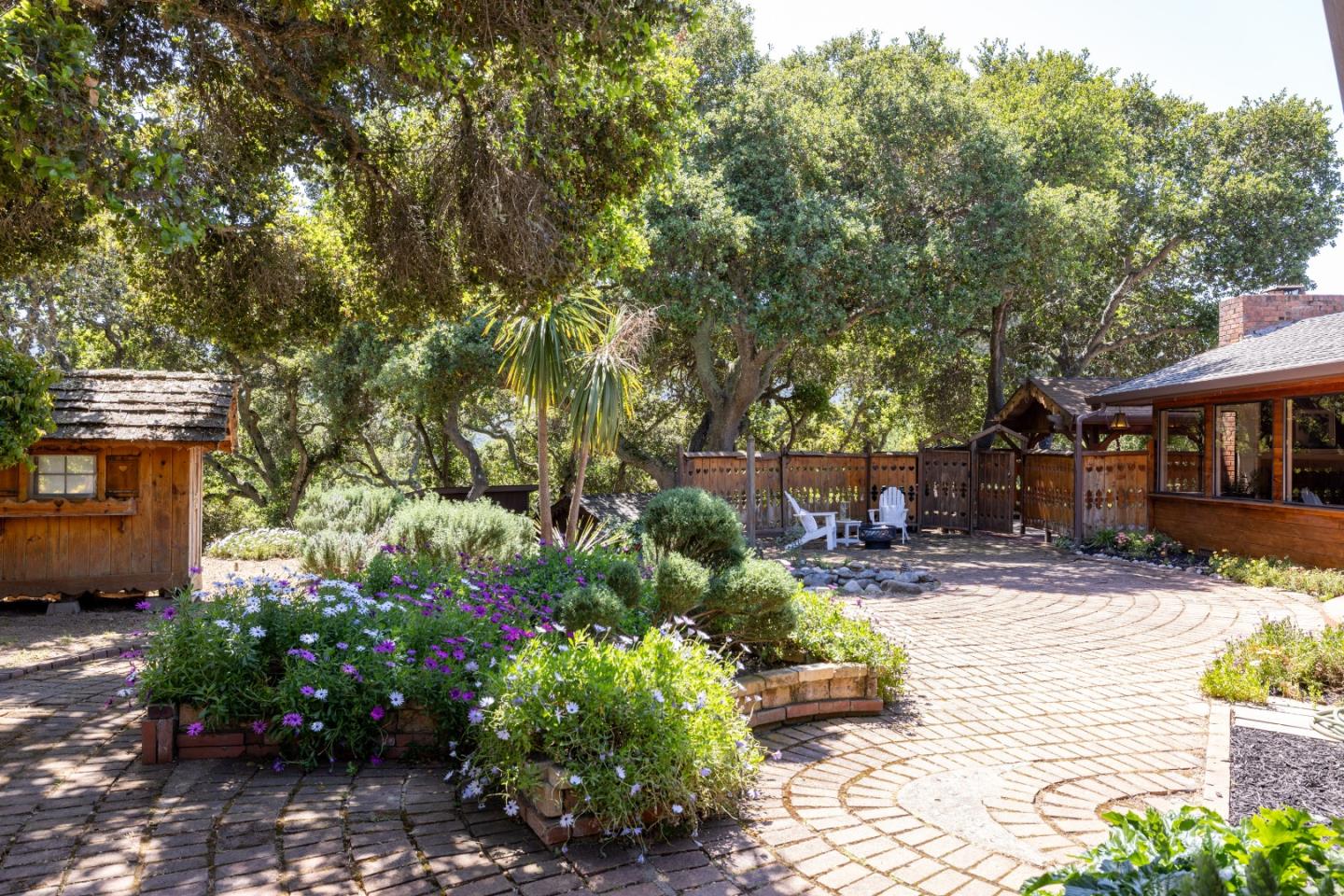 Detail Gallery Image 23 of 29 For 59 La Rancheria, Carmel Valley,  CA 93924 - 4 Beds | 3 Baths