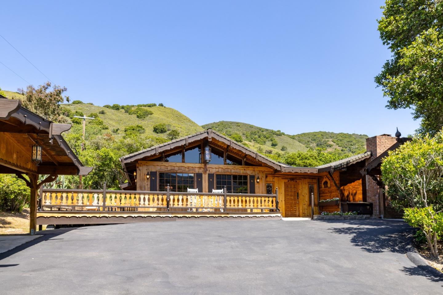 Detail Gallery Image 27 of 29 For 59 La Rancheria, Carmel Valley,  CA 93924 - 4 Beds | 3 Baths