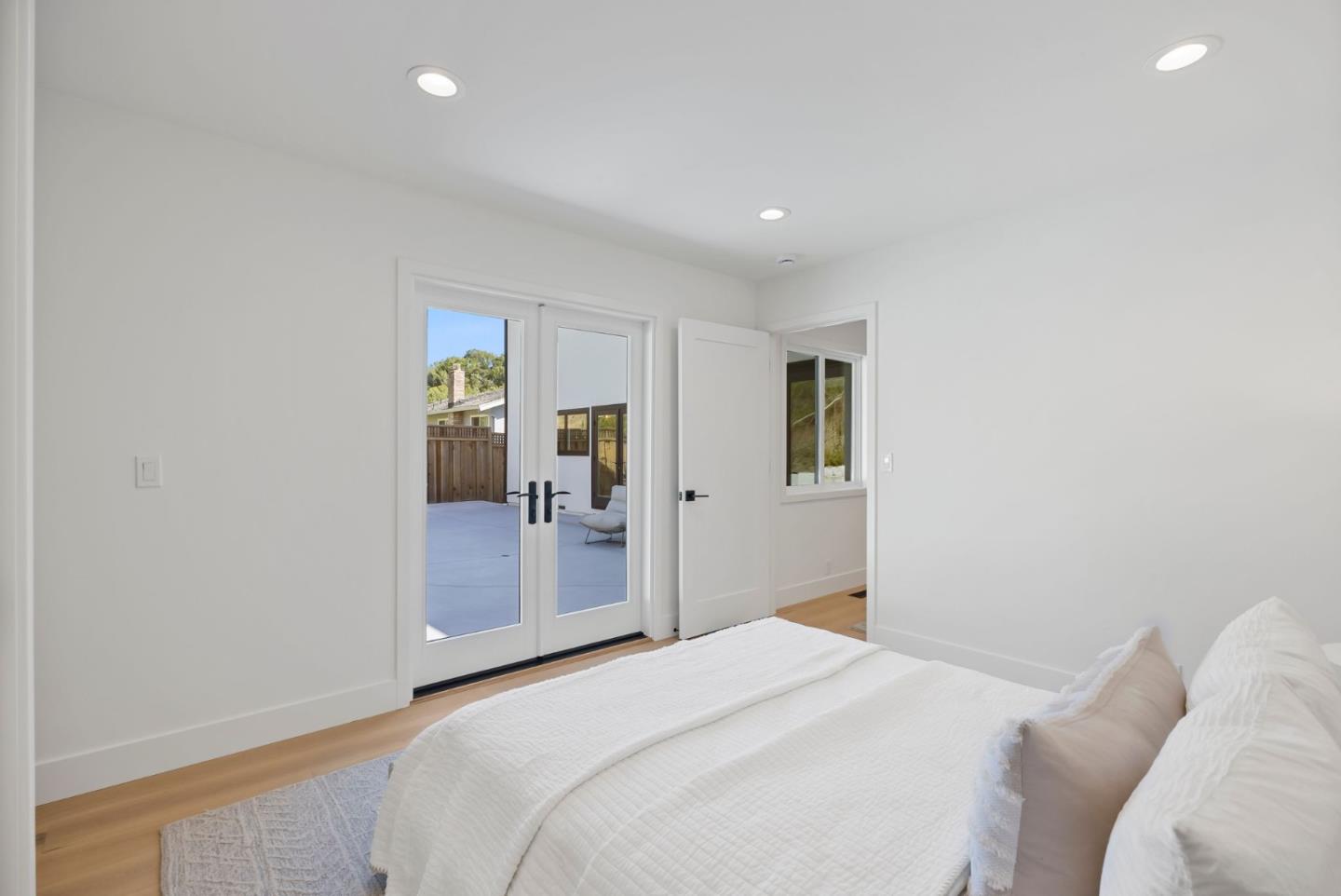 Detail Gallery Image 31 of 81 For 1556 Cherrywood Dr, San Mateo,  CA 94403 - 4 Beds | 3 Baths