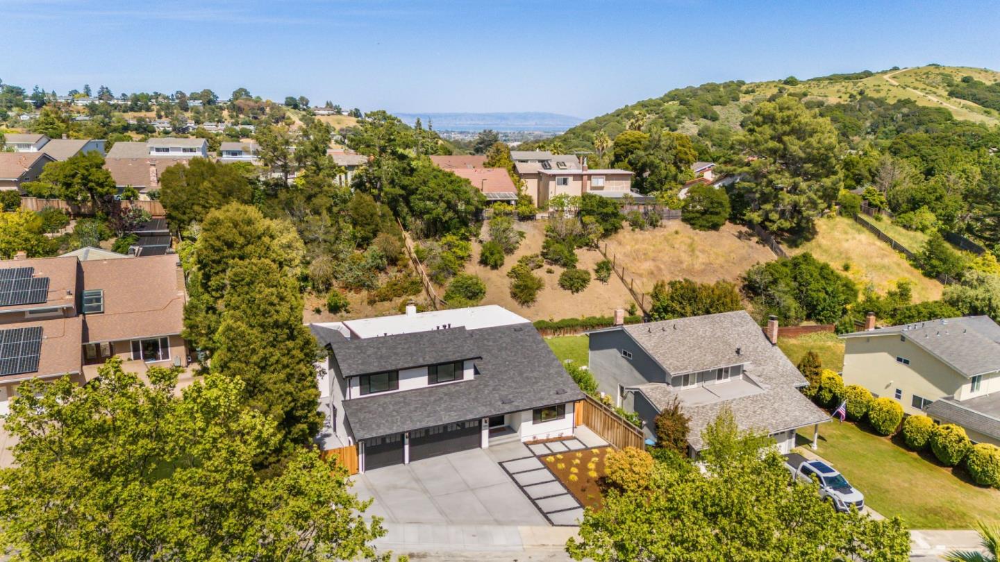 Detail Gallery Image 72 of 81 For 1556 Cherrywood Dr, San Mateo,  CA 94403 - 4 Beds | 3 Baths