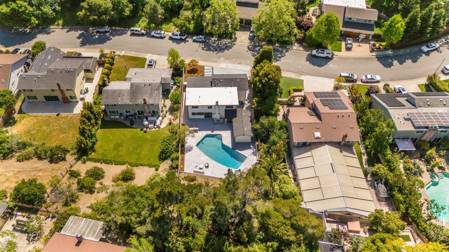 Detail Gallery Image 75 of 81 For 1556 Cherrywood Dr, San Mateo,  CA 94403 - 4 Beds | 3 Baths