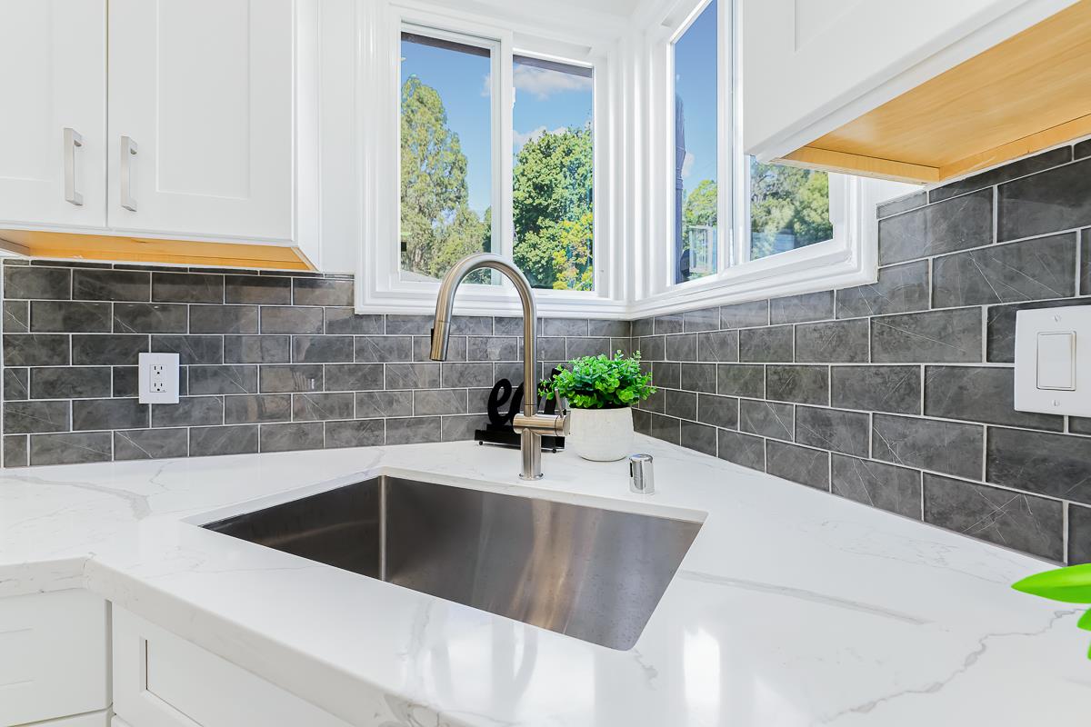 Detail Gallery Image 19 of 41 For 4715 Davenport Ave, Oakland,  CA 94619 - 3 Beds | 2 Baths