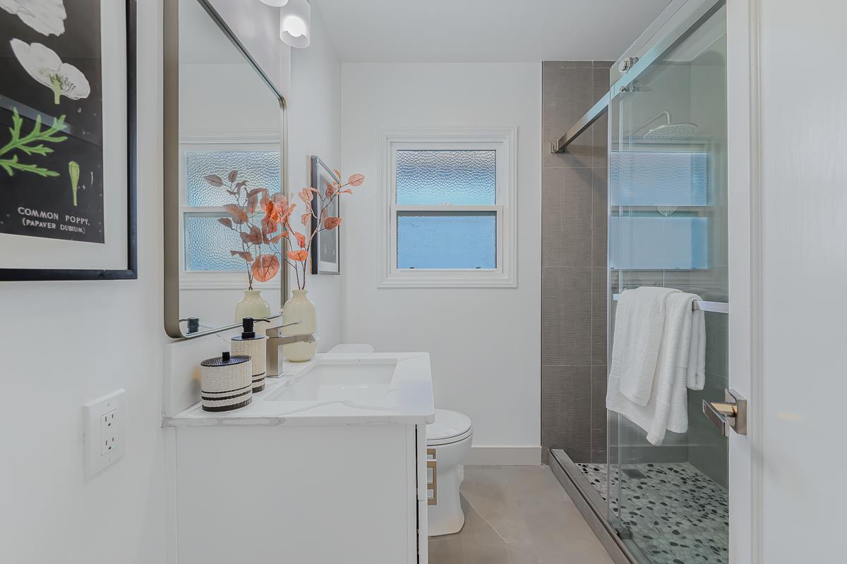 Detail Gallery Image 20 of 41 For 4715 Davenport Ave, Oakland,  CA 94619 - 3 Beds | 2 Baths