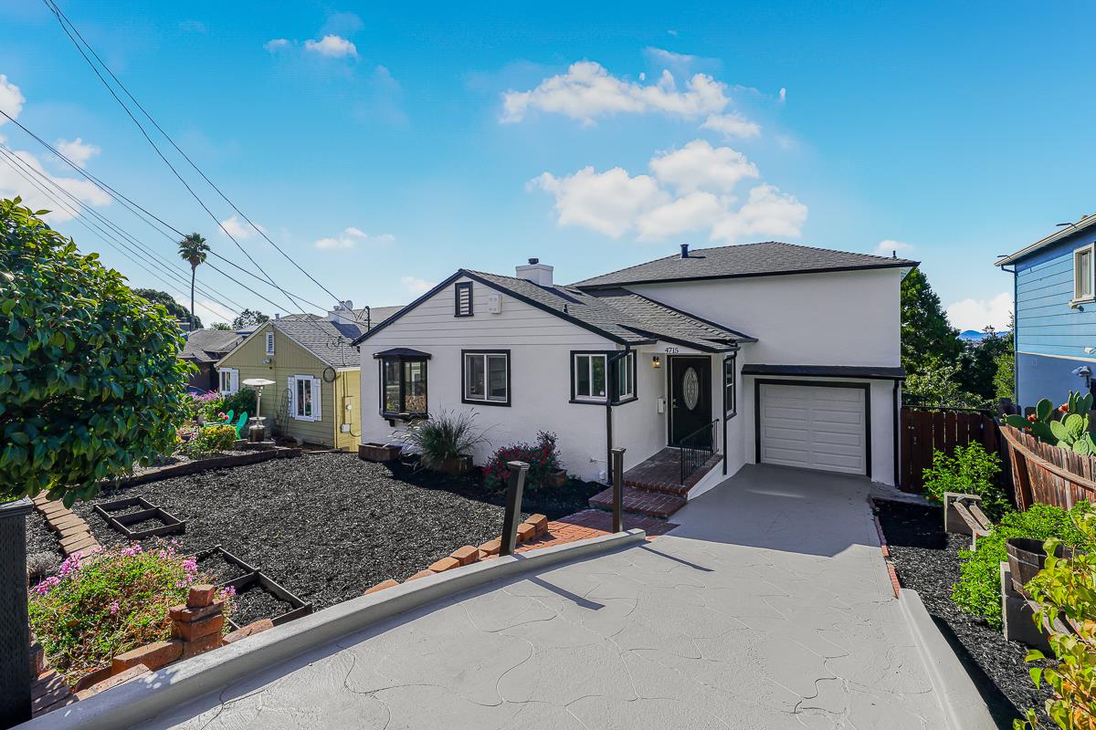 Detail Gallery Image 4 of 41 For 4715 Davenport Ave, Oakland,  CA 94619 - 3 Beds | 2 Baths