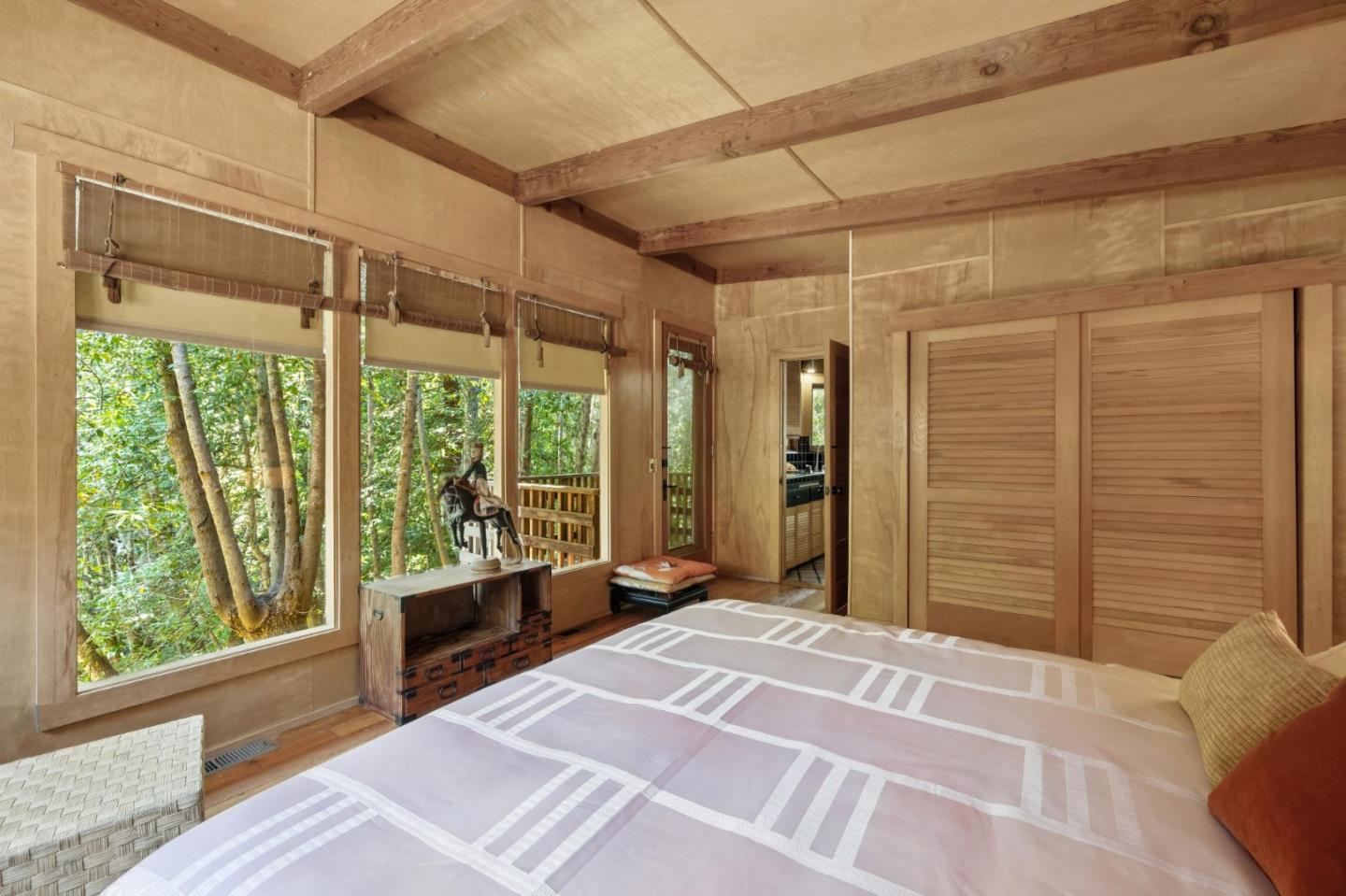 Detail Gallery Image 28 of 67 For 10026 Sycamore Canyon Rd, Big Sur,  CA 93920 - 2 Beds | 2 Baths
