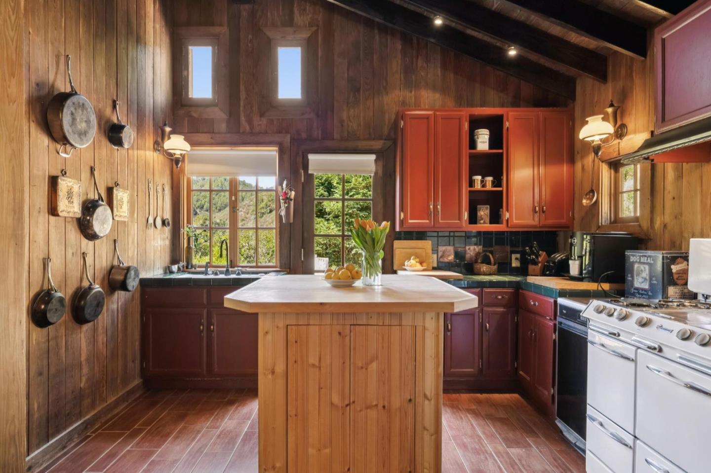 Detail Gallery Image 49 of 67 For 10026 Sycamore Canyon Rd, Big Sur,  CA 93920 - 2 Beds | 2 Baths