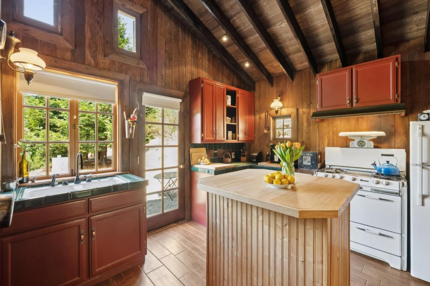Detail Gallery Image 50 of 67 For 10026 Sycamore Canyon Rd, Big Sur,  CA 93920 - 2 Beds | 2 Baths