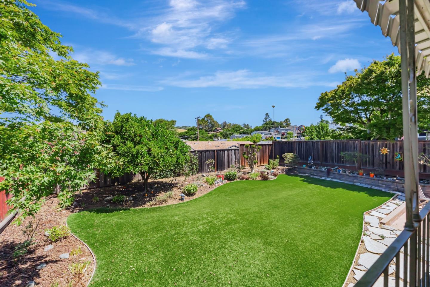 Detail Gallery Image 19 of 21 For 5020 Proctor Rd, Castro Valley,  CA 94546 - 3 Beds | 2/1 Baths